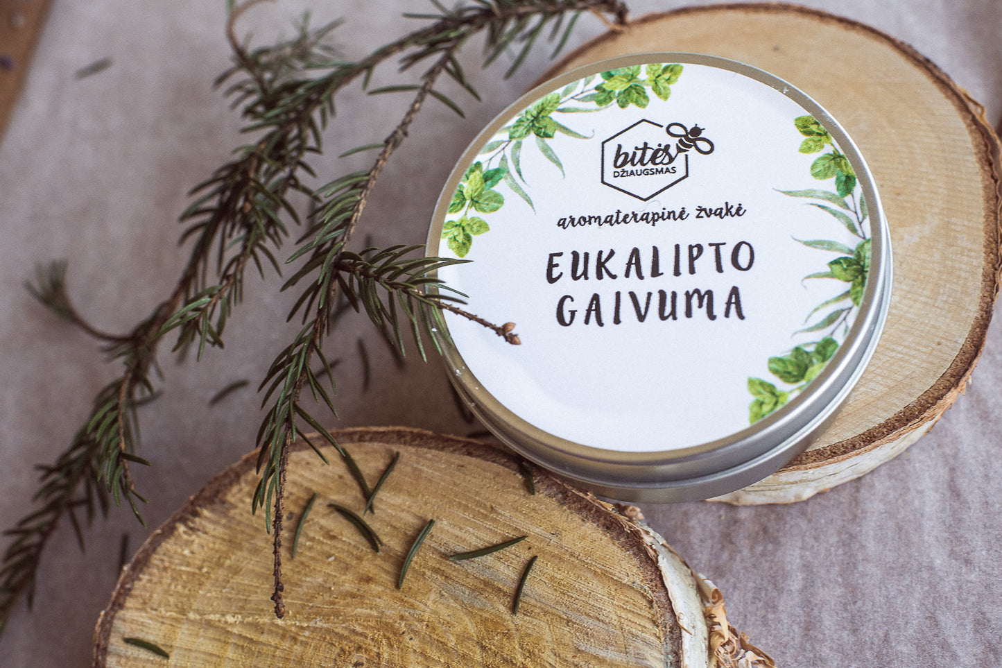 Aromaterapinė sojų vaško žvakė "Eukalipto gaivuma"