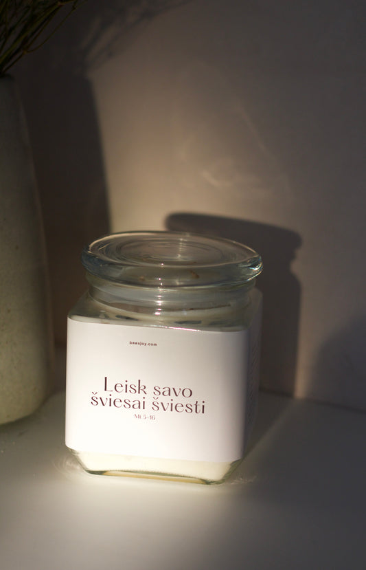 Sojų vaško žvakė “Leisk savo šviesai šviesti”